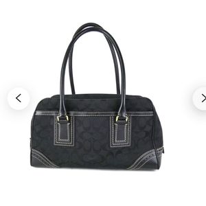 Black COACH Hamptons purse